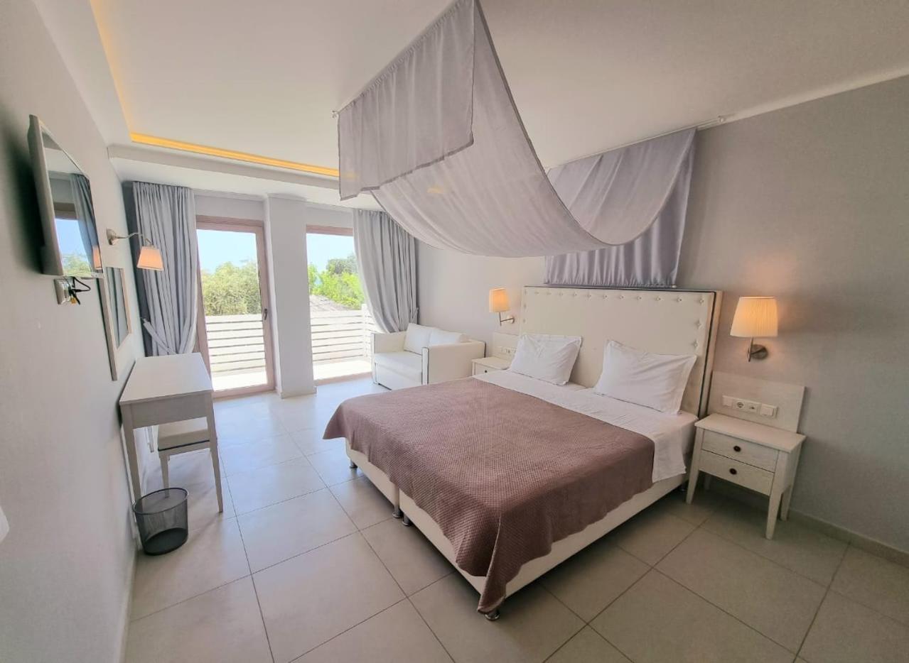 بارغا Enjoy Lichnos Bay Village, Camping, Hotel And Apartments المظهر الخارجي الصورة